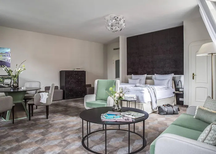 Отель Gewandhaus Dresden, Autograph Collection