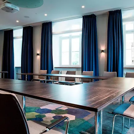 Gewandhaus Dresden, Autograph Collection Hotel 5*