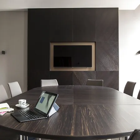 Отель Gewandhaus Dresden, Autograph Collection Дрезден